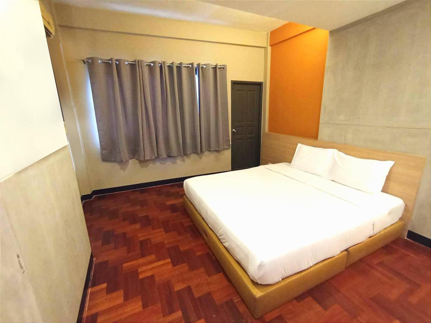Apartamento Go Silom Bts Surasak X โกอินน์ สีลม บีทีเอส สถานีสุรศักดิ์ Banguecoque