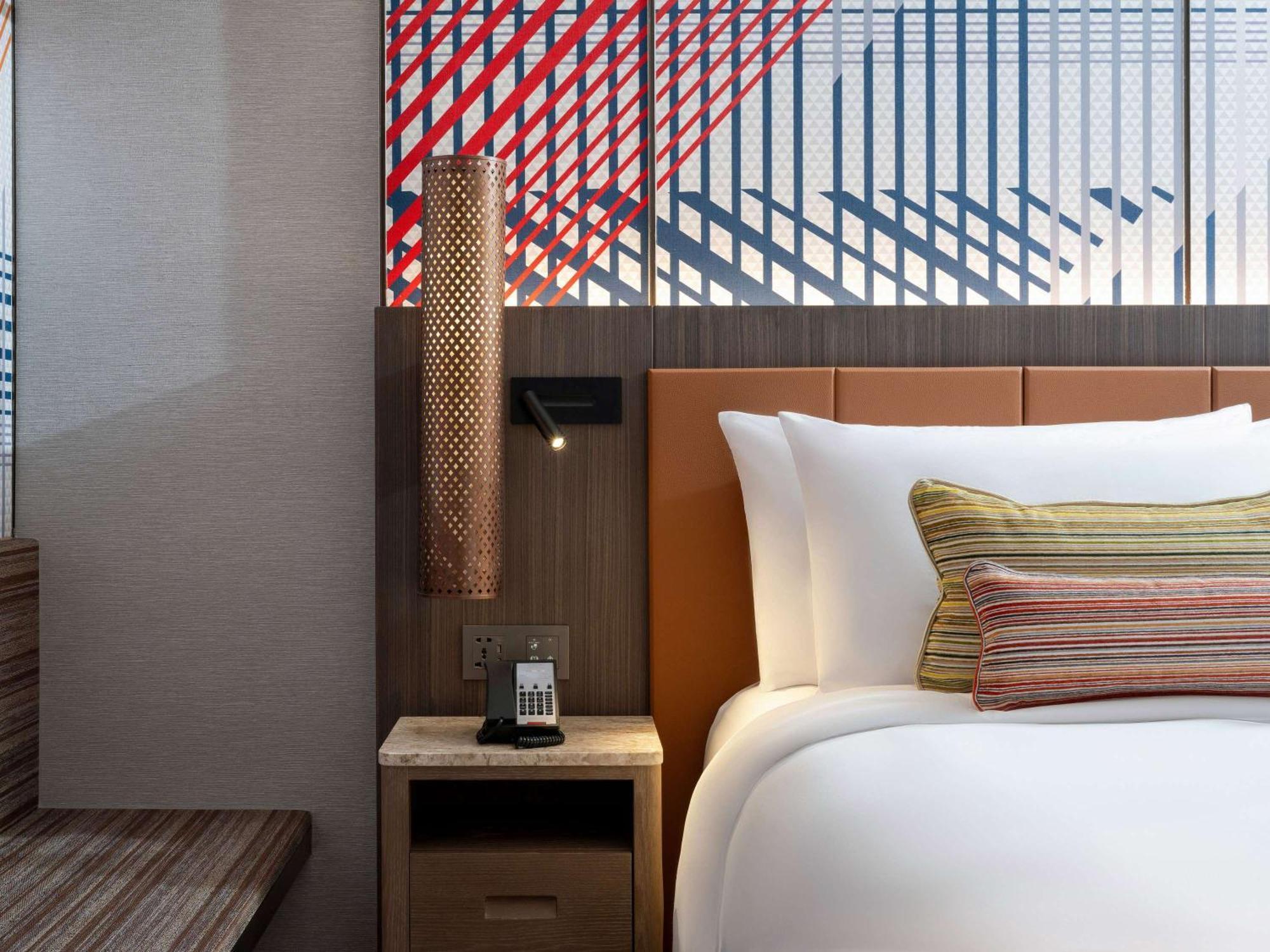 Hotel Mercure Surawong
