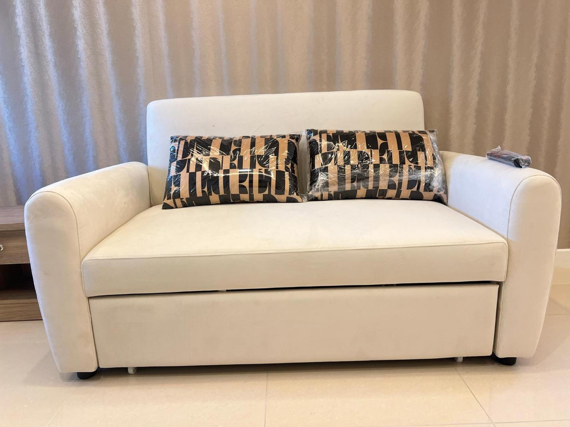 V20 Boutique Jacuzzi
