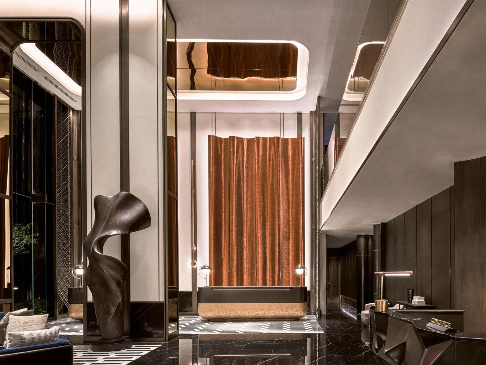 Intercontinental Sukhumvit By Ihg Hotel