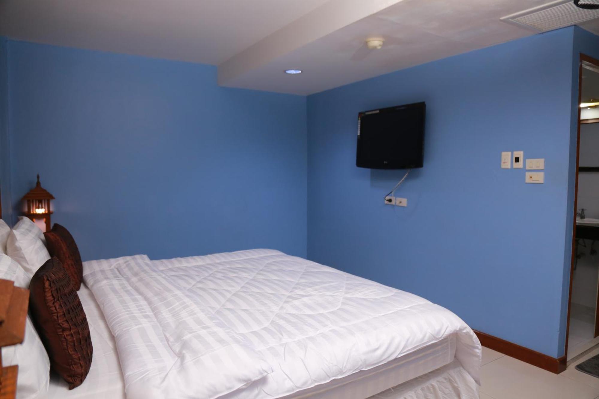Upar Silom Near Mahanakhon Hotell 3*