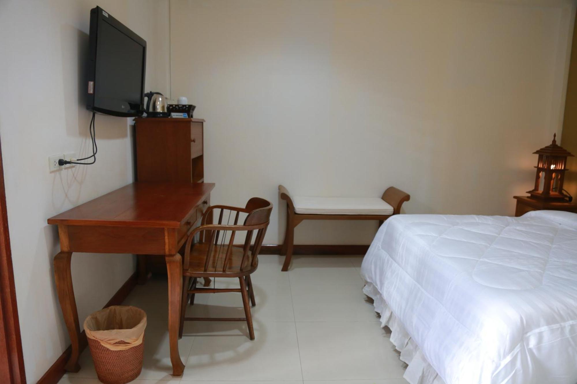 Upar Silom Near Mahanakhon Hotell Bangkok
