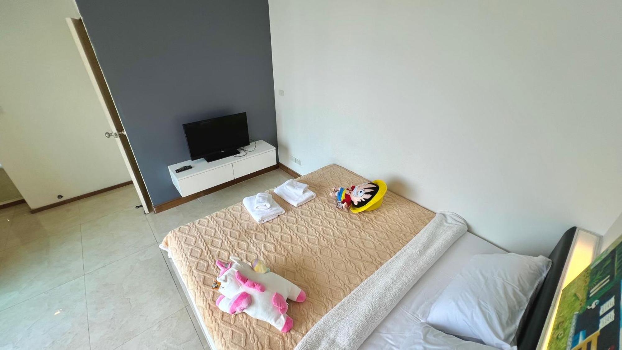 Great Location 3 Mins Walk From Bts Ari *
