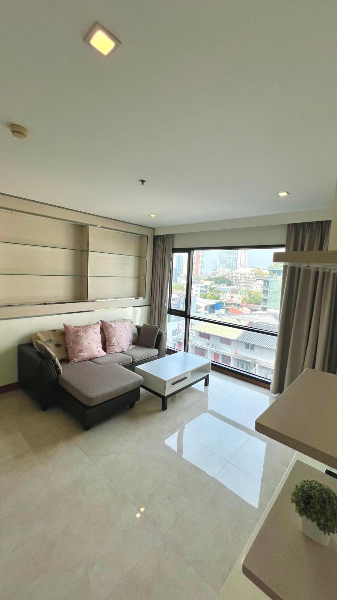 Great Location 3 Mins Walk From Bts Ari *