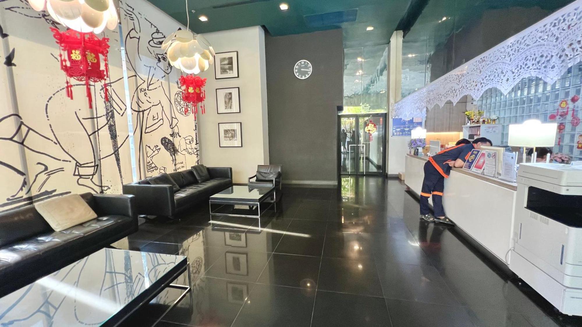 Great Location 3 Mins Walk From Bts Ari * Bangkok