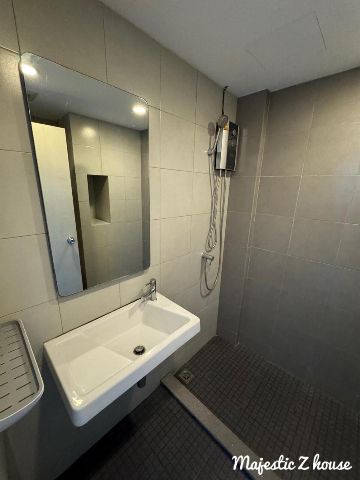 Z House Sukhumvit *