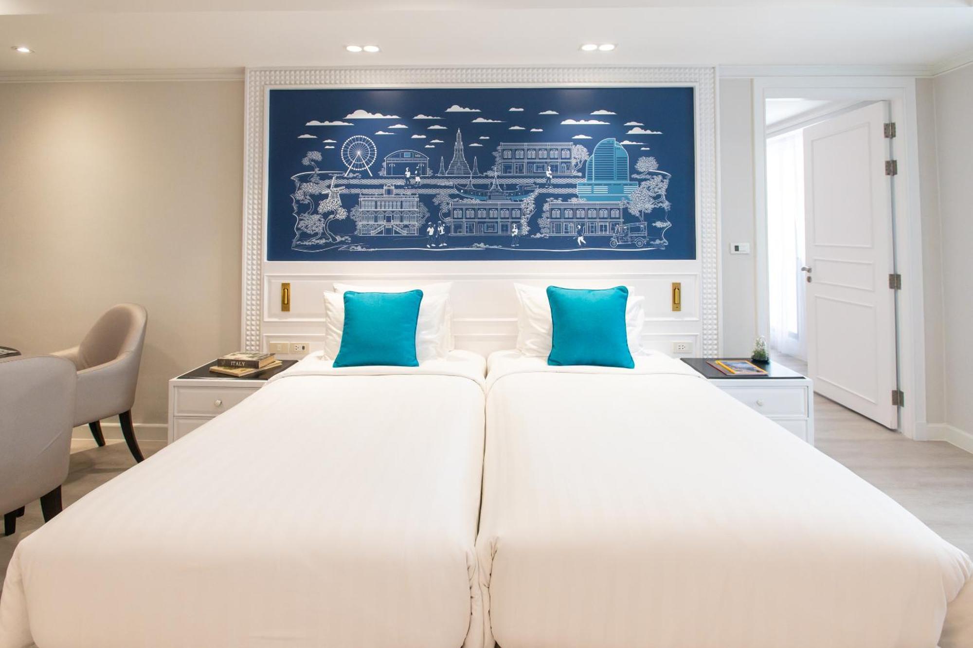 Centre Point Plus Hotel Silom - Newly Renovated Hotel 4*