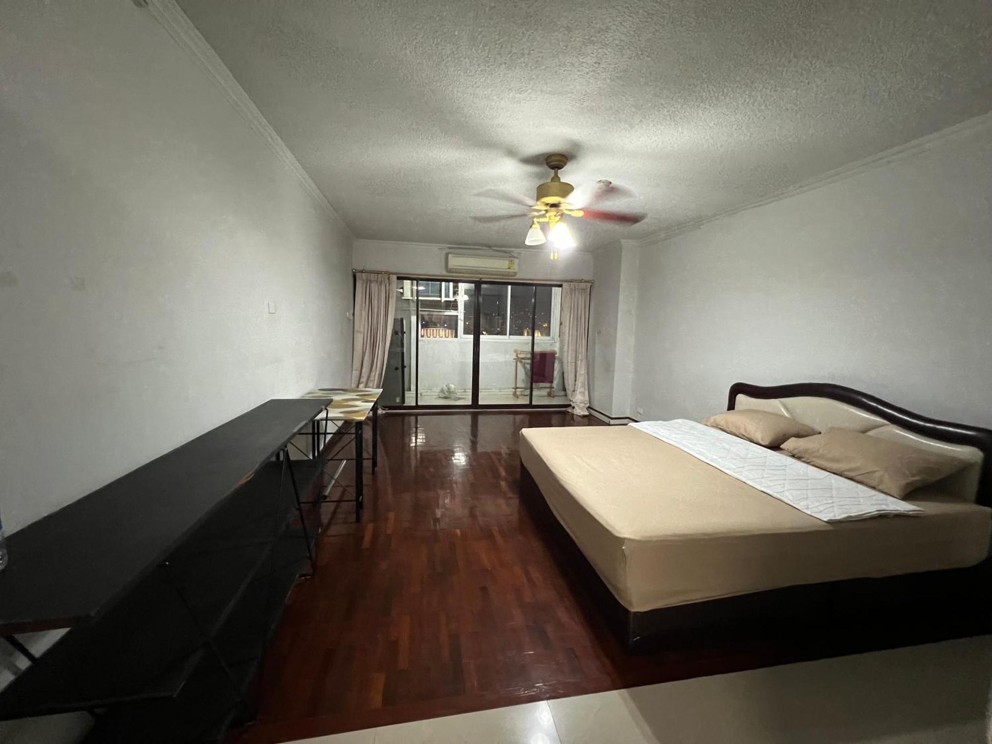 Apartment Srivara Rachada