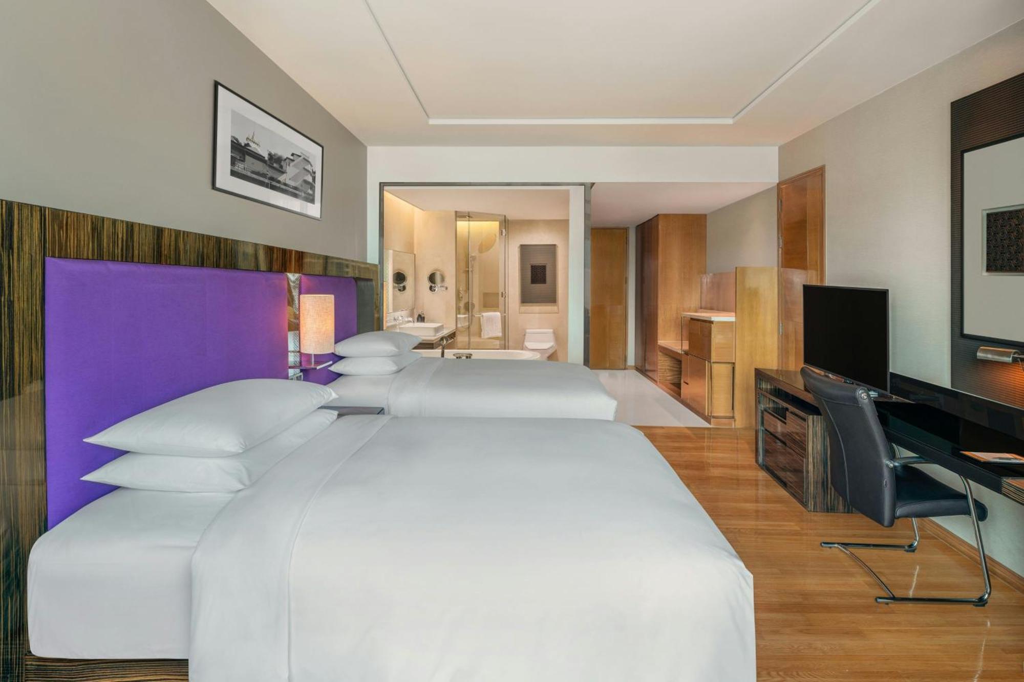 Renaissance Ratchaprasong - Sha Extra Hotel