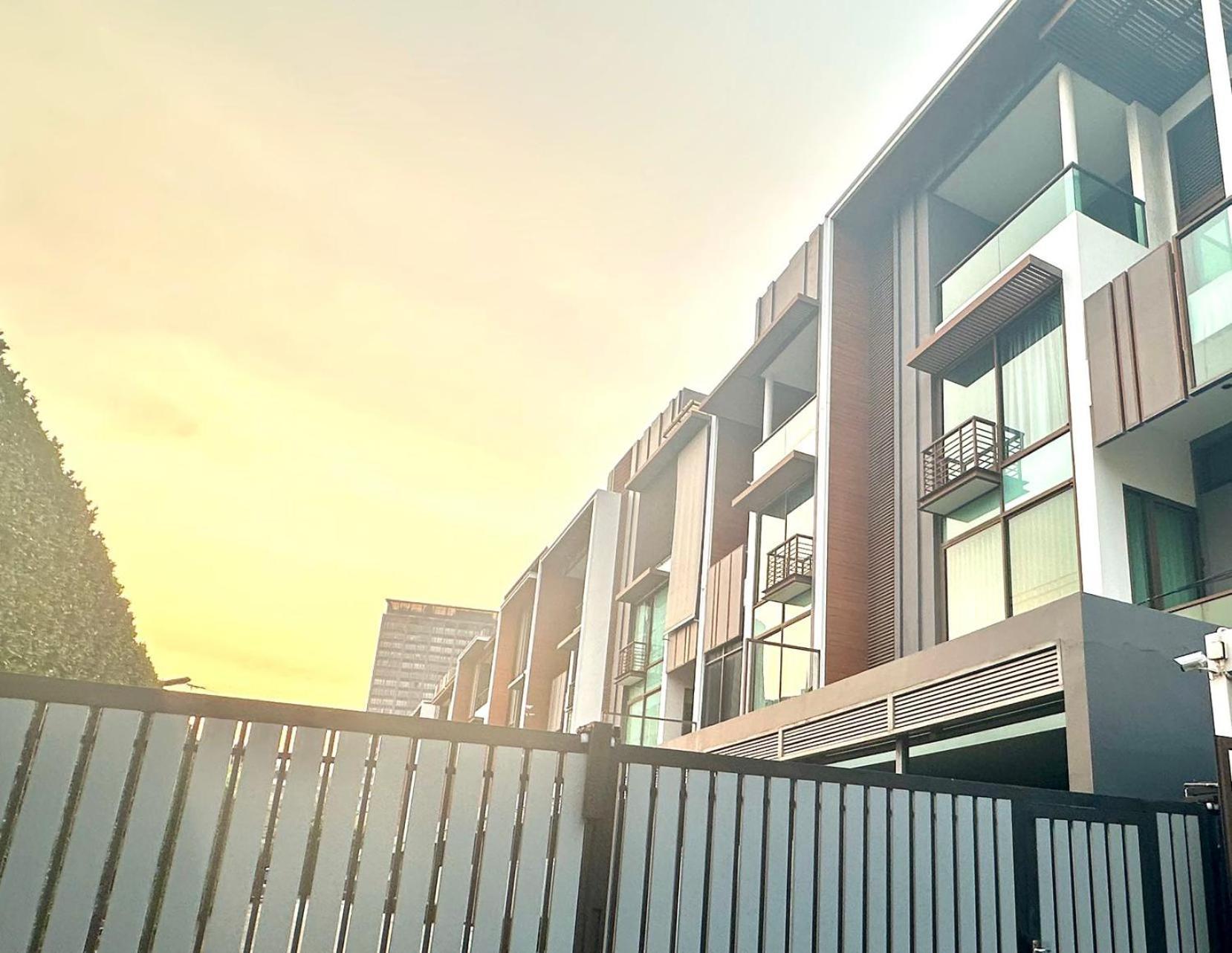 Ekkamai Bts House 4rooms Bangkok