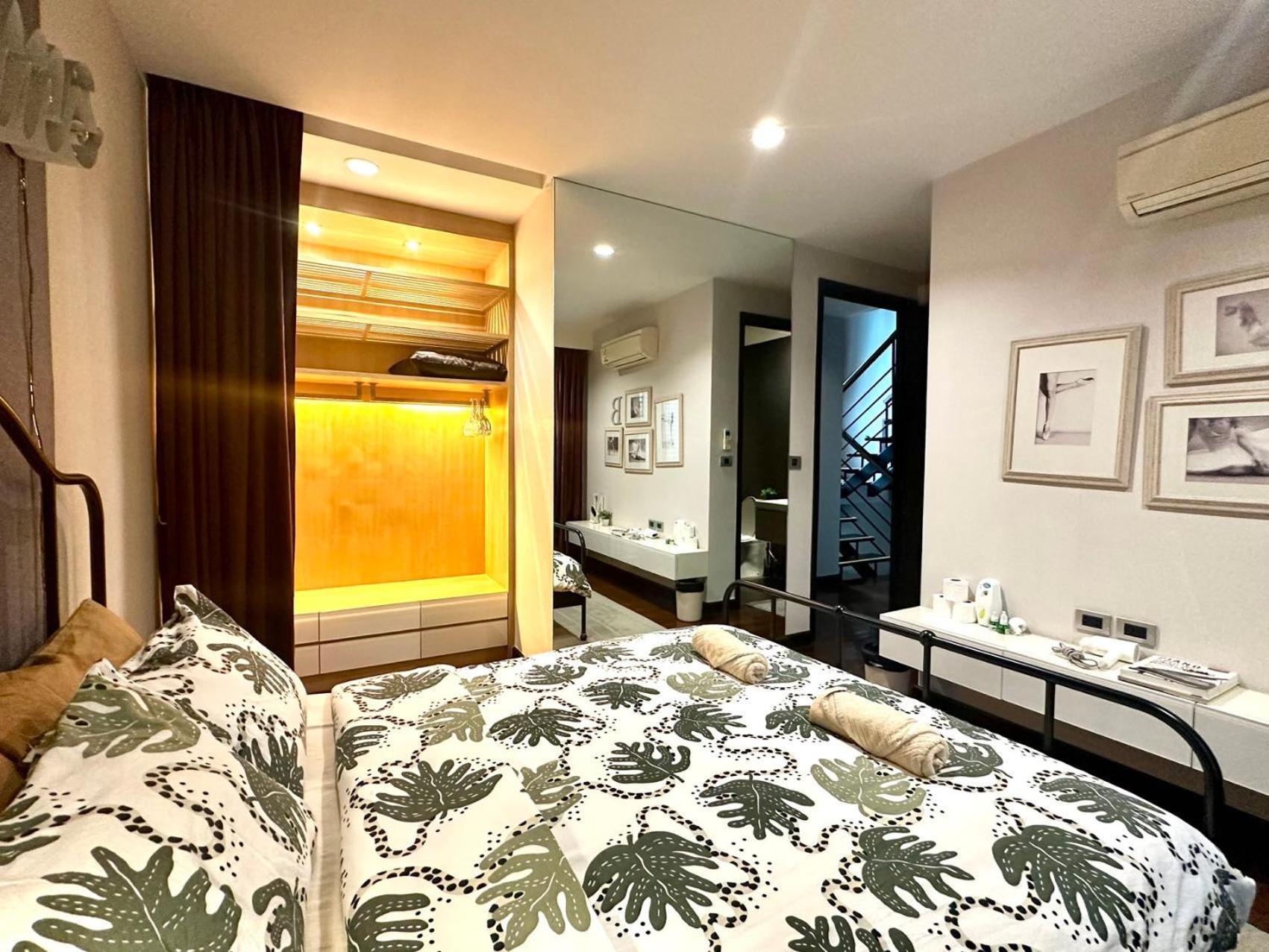 Villa Ekkamai Bts House 4rooms Bangkok