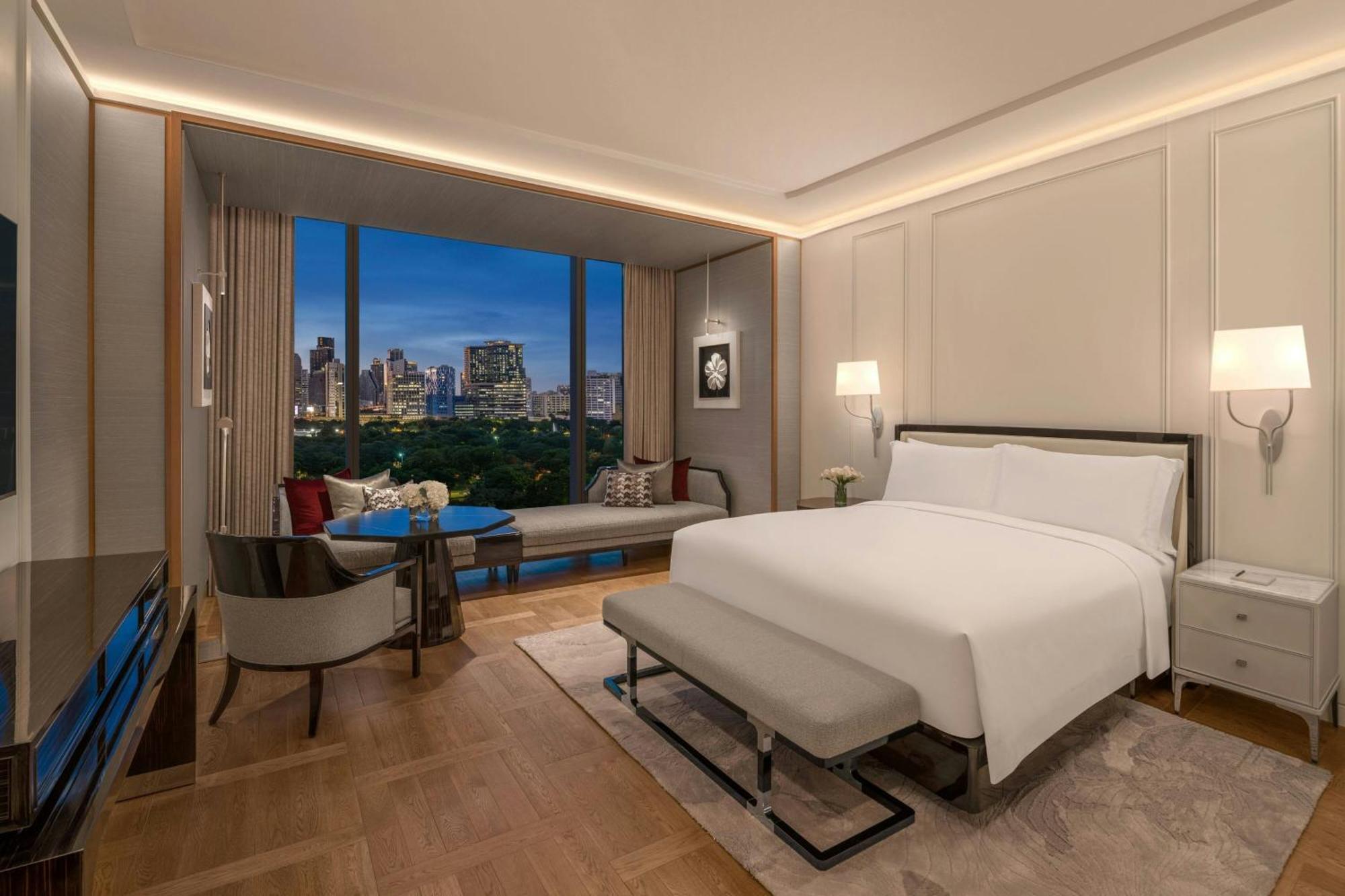 Khách sạn The Ritz-carlton, 5*