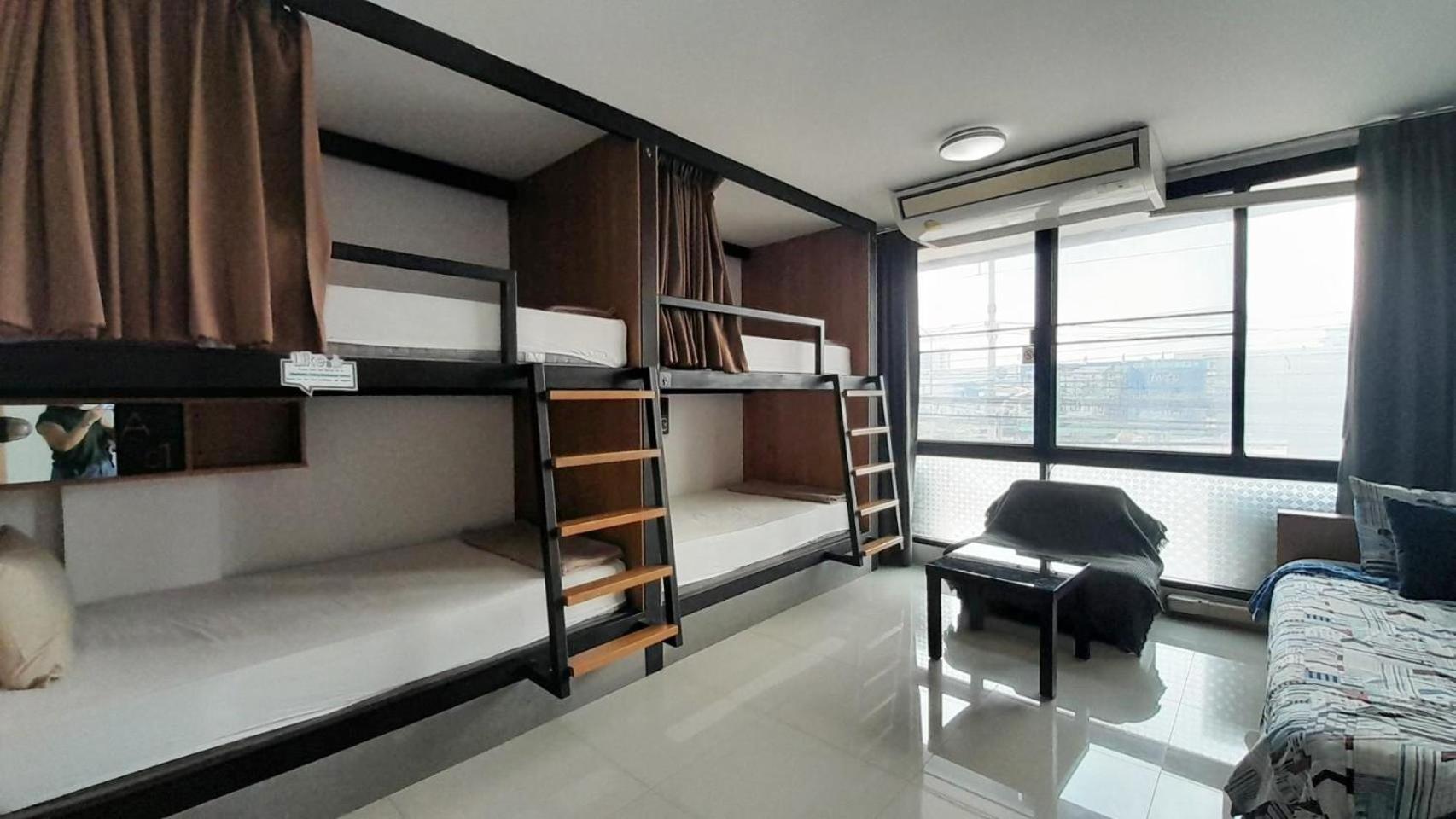 Homey-sleepy Don Mueang Airport Albergue *