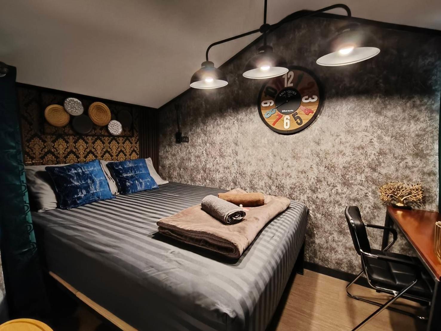 Do Dee Cafe Hostal