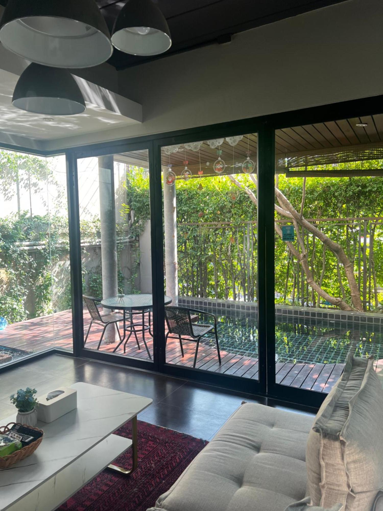 Villa Luxury Oasis In Bangkok