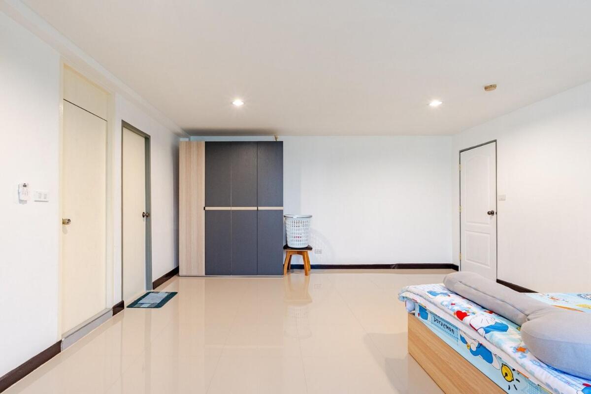 Apartment Surawong *