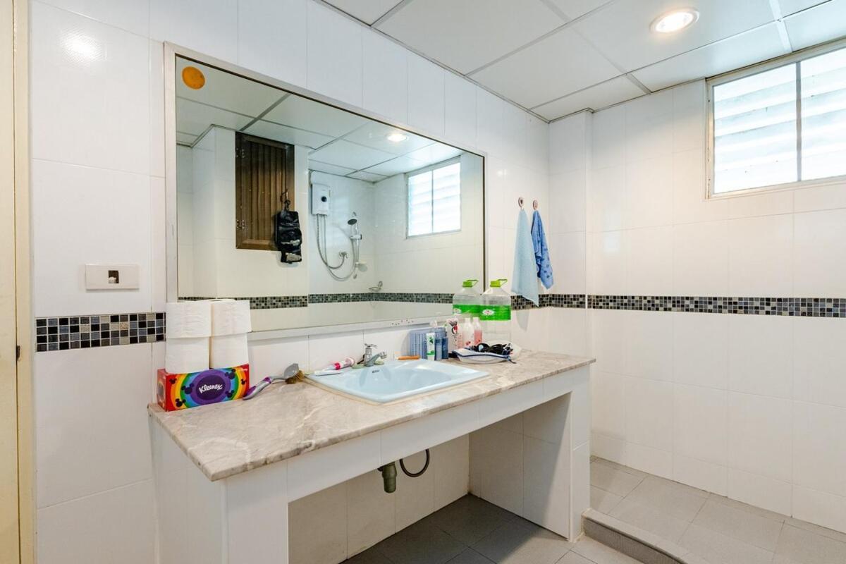 Apartment Surawong Bangkok