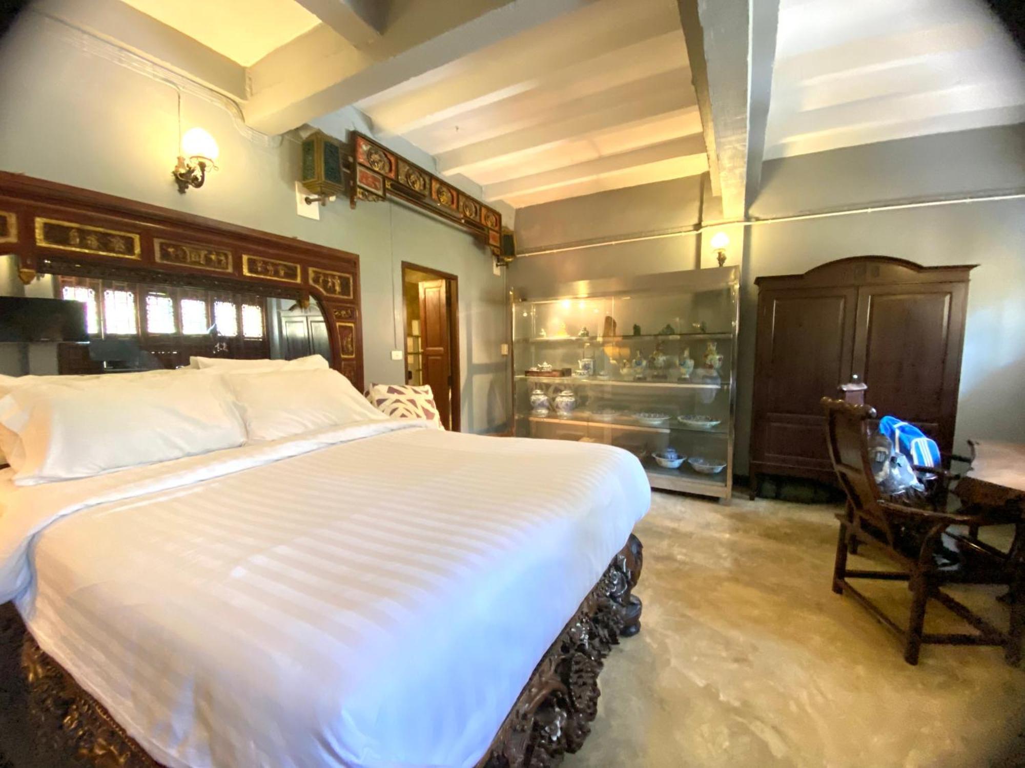 Cafe Ice Resident Bed & Breakfast *