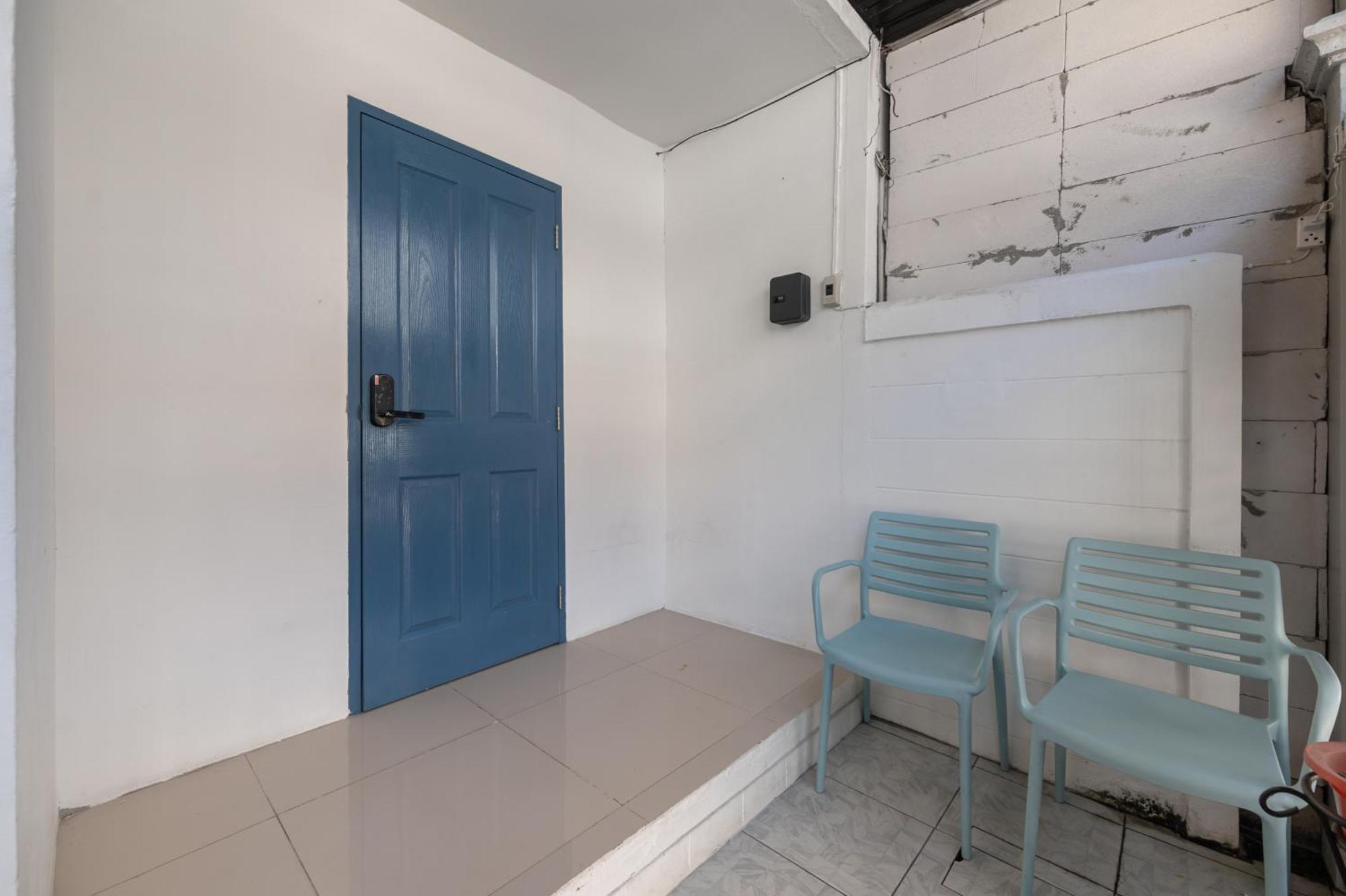 Feriehus Rb01 Chatuchak, Netflix, Speednet, Bts,mrt, 10pax *