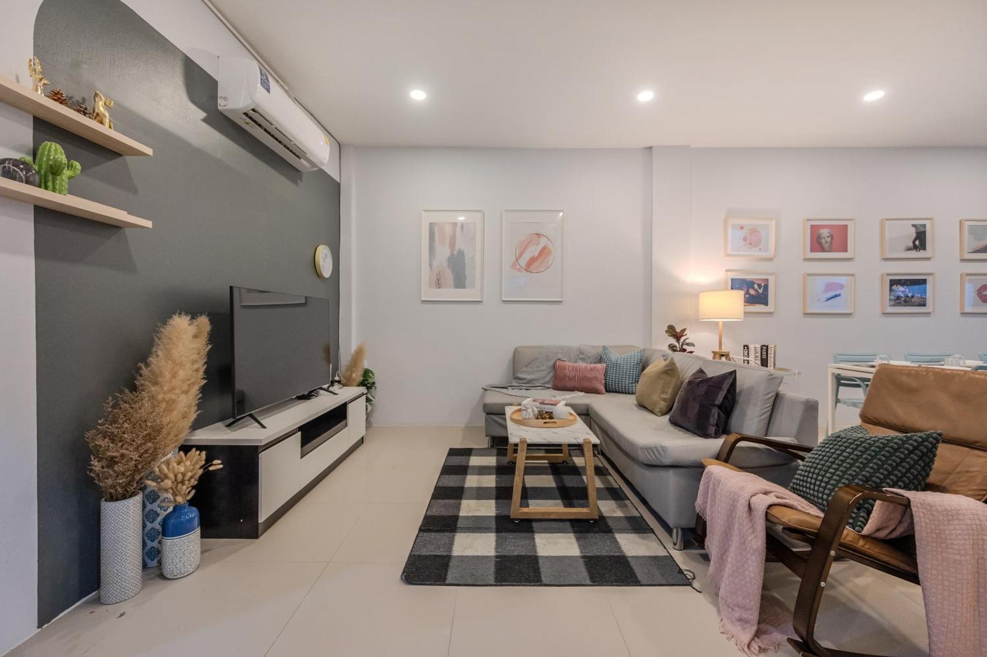 Feriehus Rb01 Chatuchak, Netflix, Speednet, Bts,mrt, 10pax Bangkok