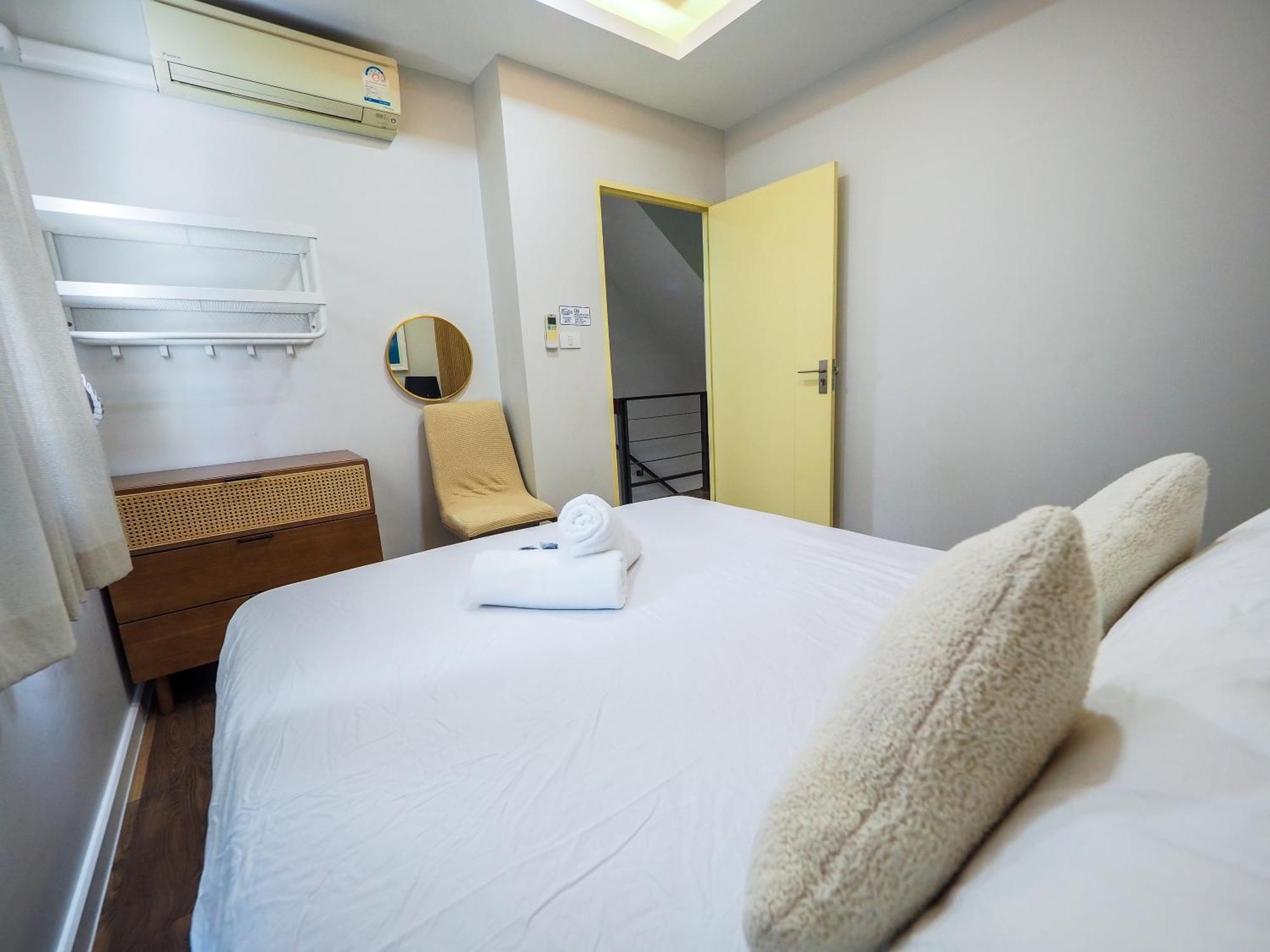 Rb8 Ramindra Skytrain Holiday home Bangkok