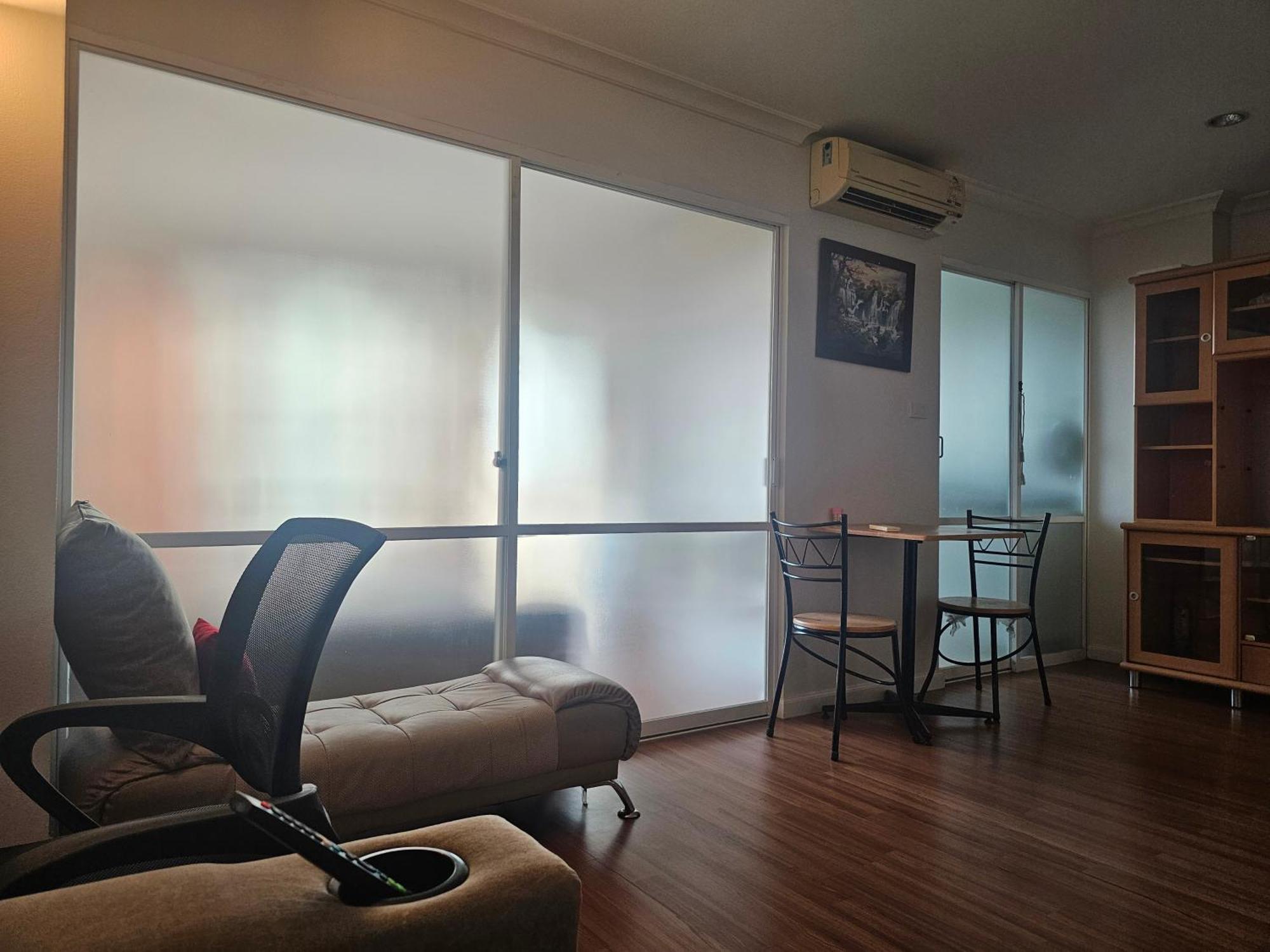 1 Cozy Near Siriraj Hospital Apartment *