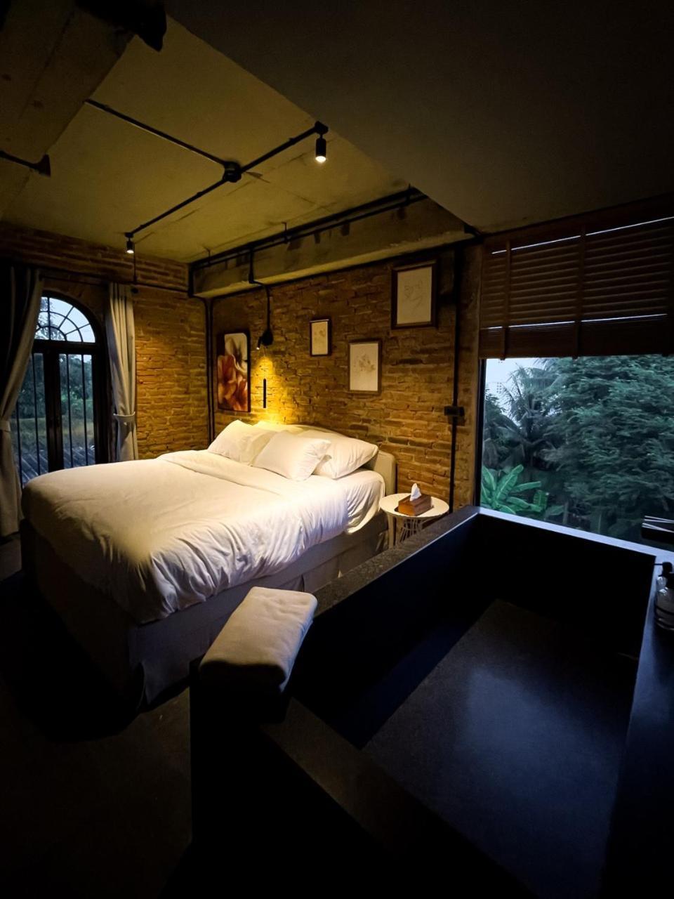 Cataleya Estate Aparthotel