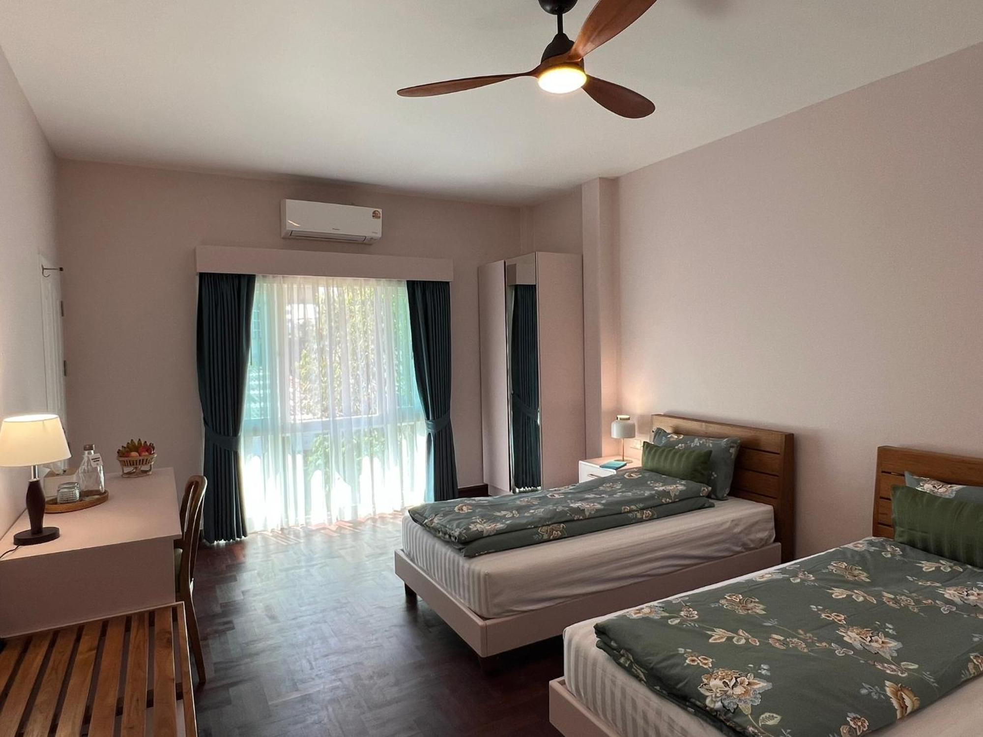Khách sạn Dusita Bangkok
