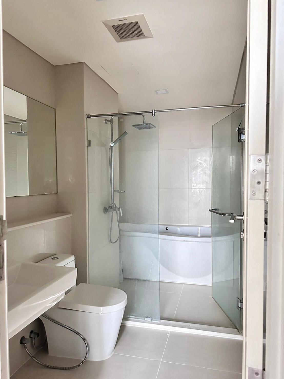 Apartment Modern Place Watthana, Thonglor Bts, Sukhumvit *