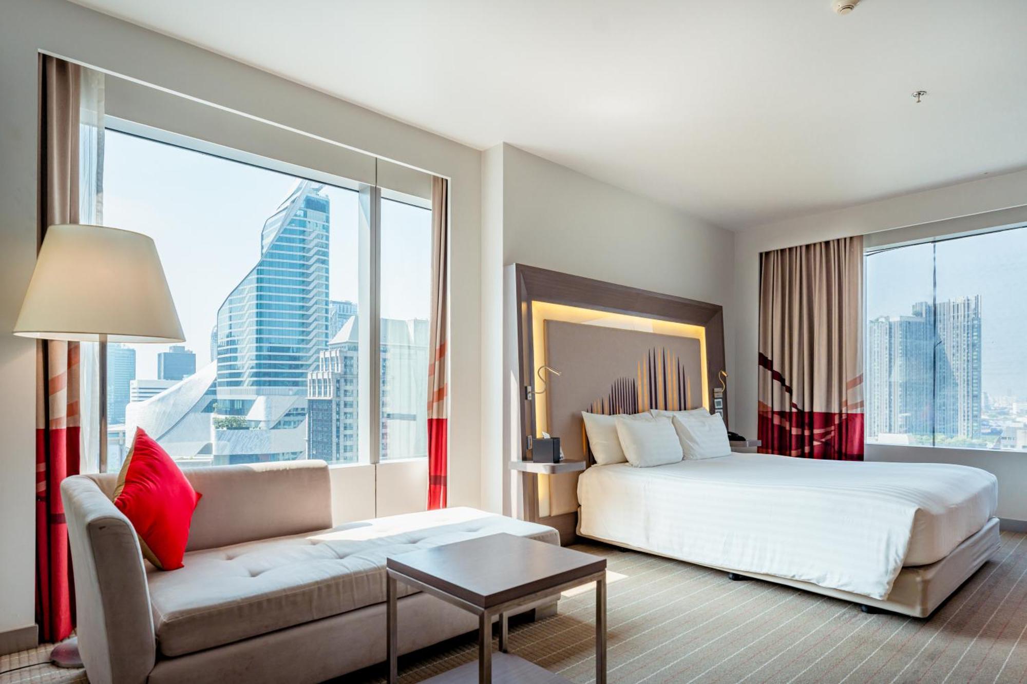 Four Points By Sheraton Ploenchit Sukhumvit Hotell 4*