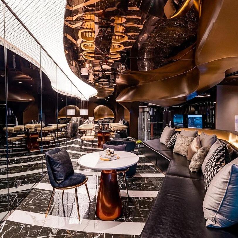 Apartment Luxury High Floor With Amenities - Gym, Sauna, Rooftop Garden, Cinema Theater Bangkok