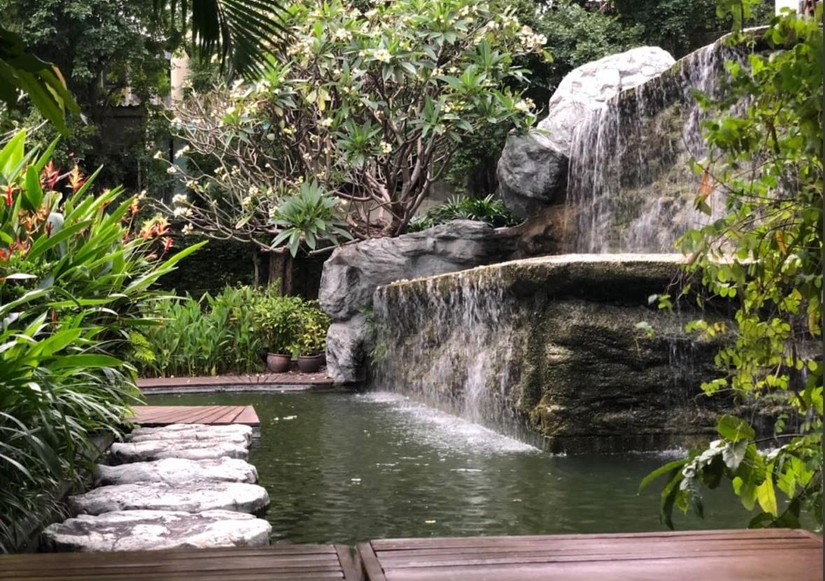 1 Bedroom High Floor Luxury With Pool,gym And Sauna Apartment Bangkok