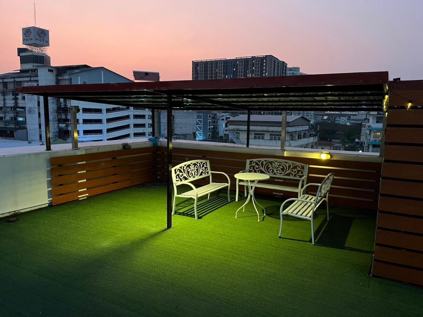 Sunset Pinklao Vertshus 3*