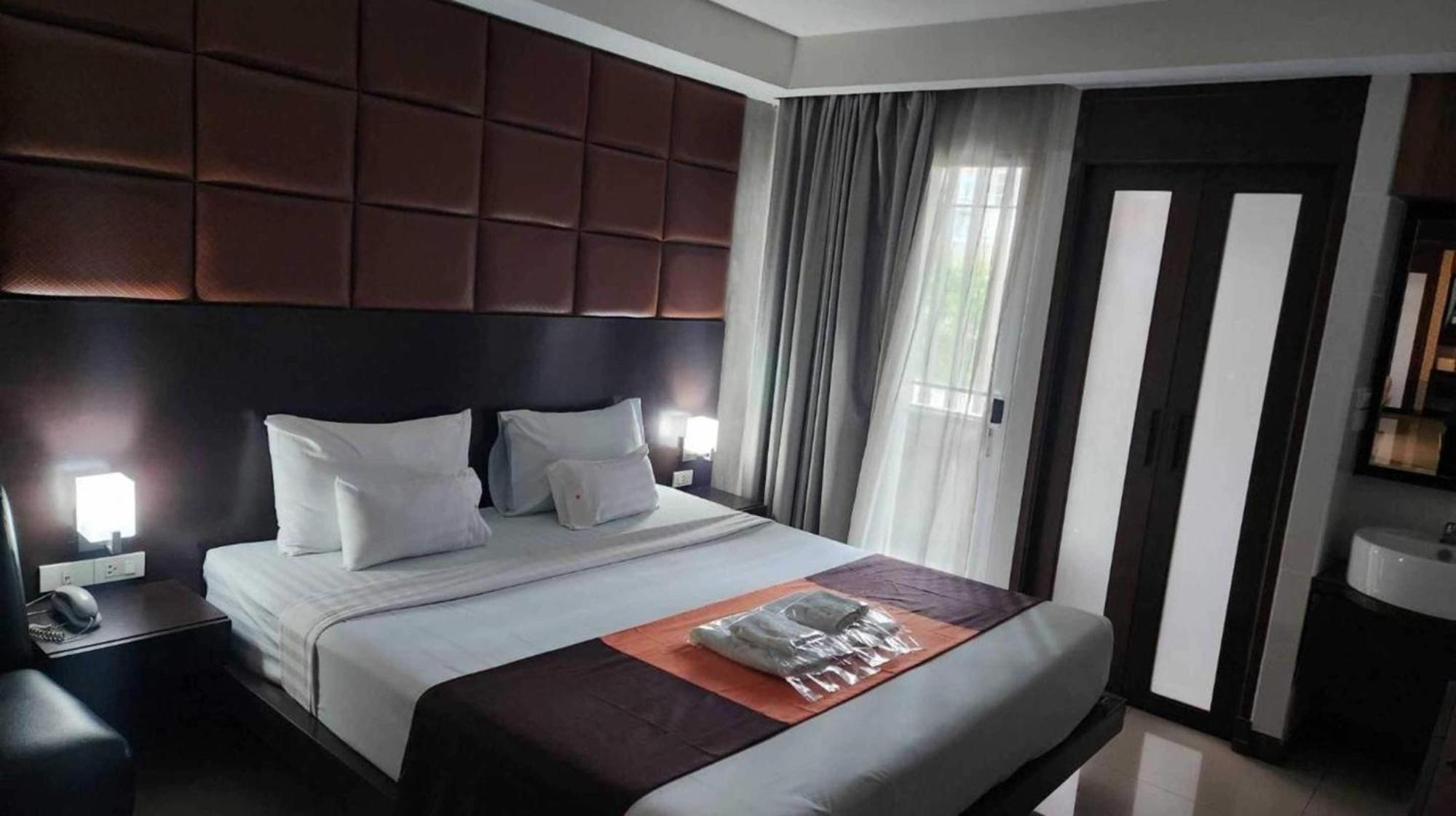 Hotel Collection O The Cha Cha 3*