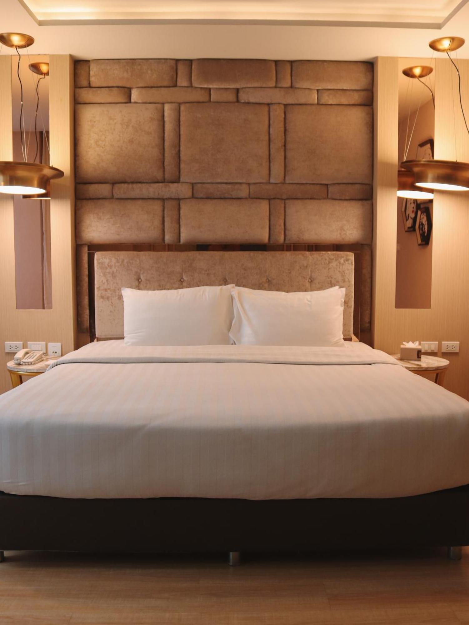 De Prime Rangnam Hotel Bangkok