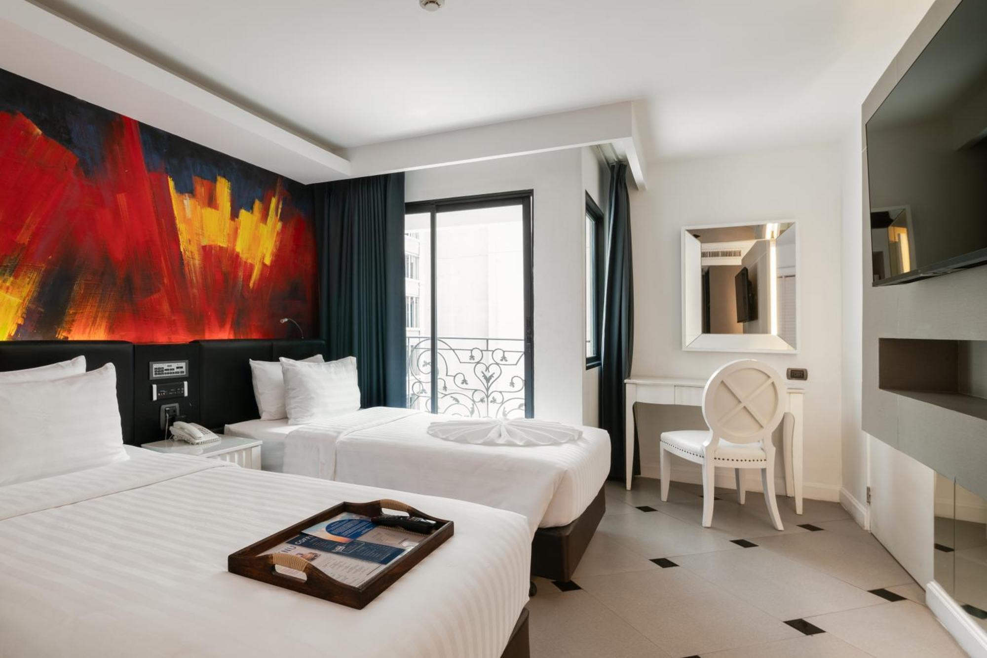 Skye Hotel 3*