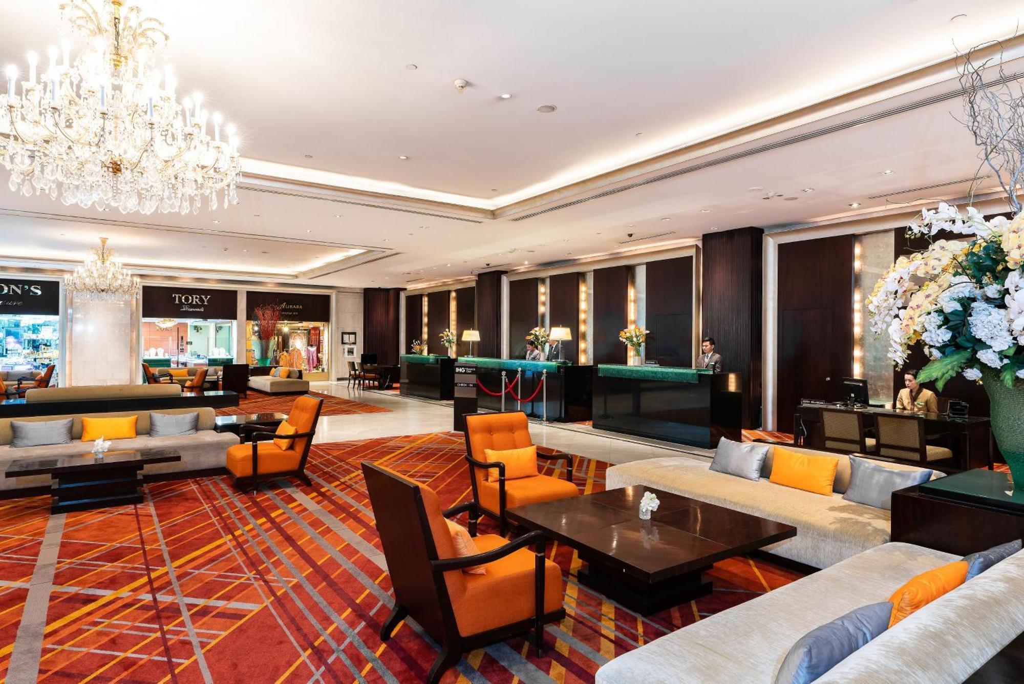 Silom, An Ihg