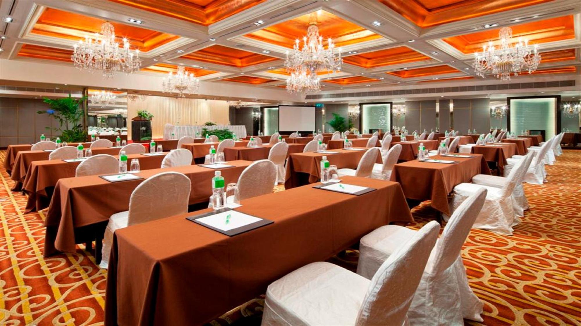 Silom, An Ihg Hotel
