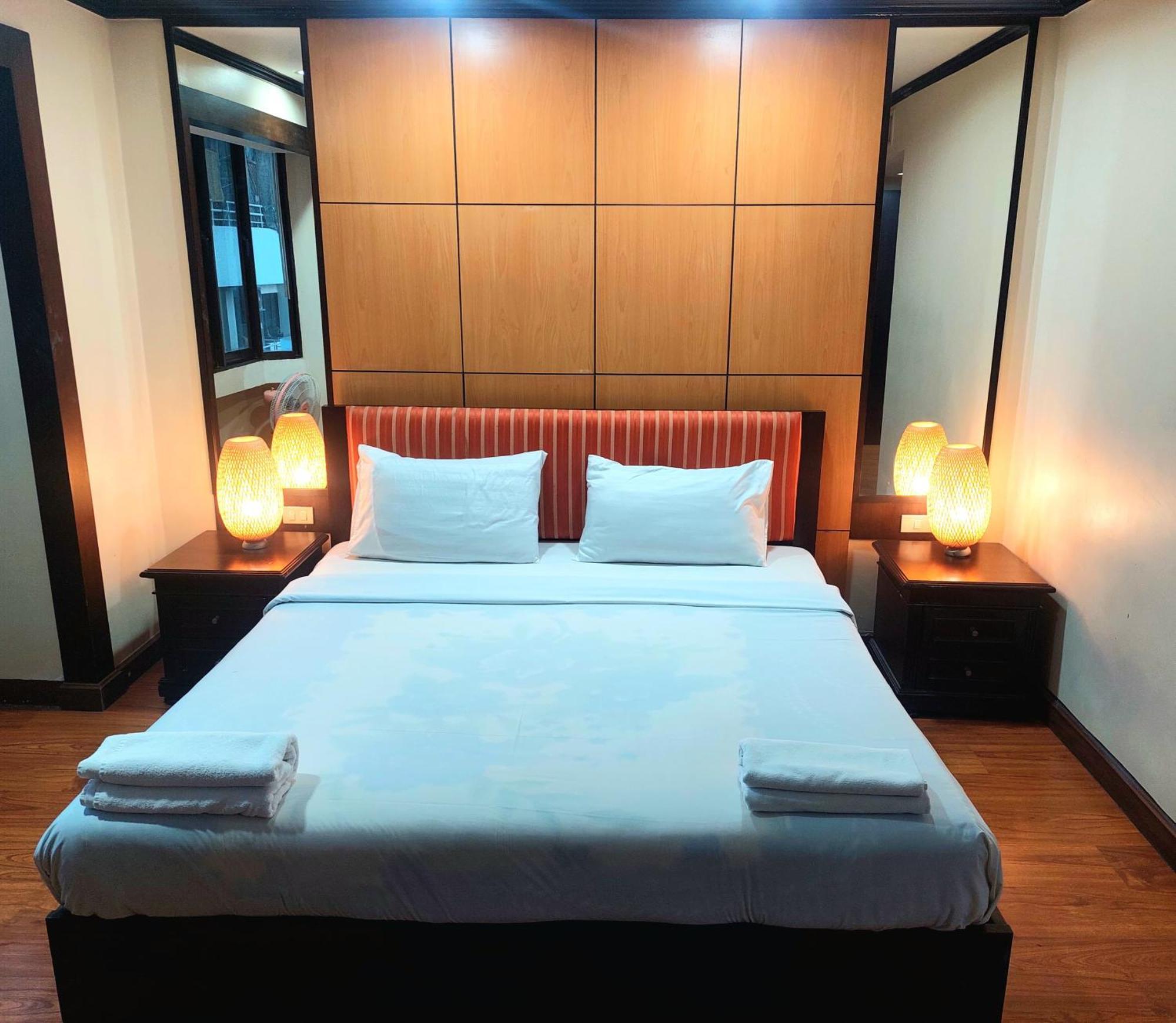 Appartement Omni Tower Cozy By Direct Bangkok