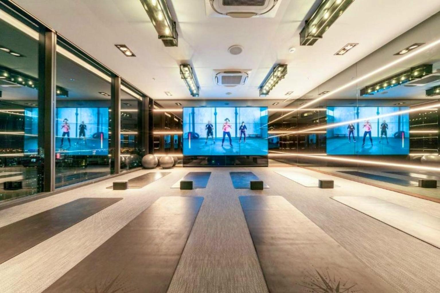 Leilighet Luxury Sukhumvit Asoke Nana 65 Sqm Sleeps 4 *