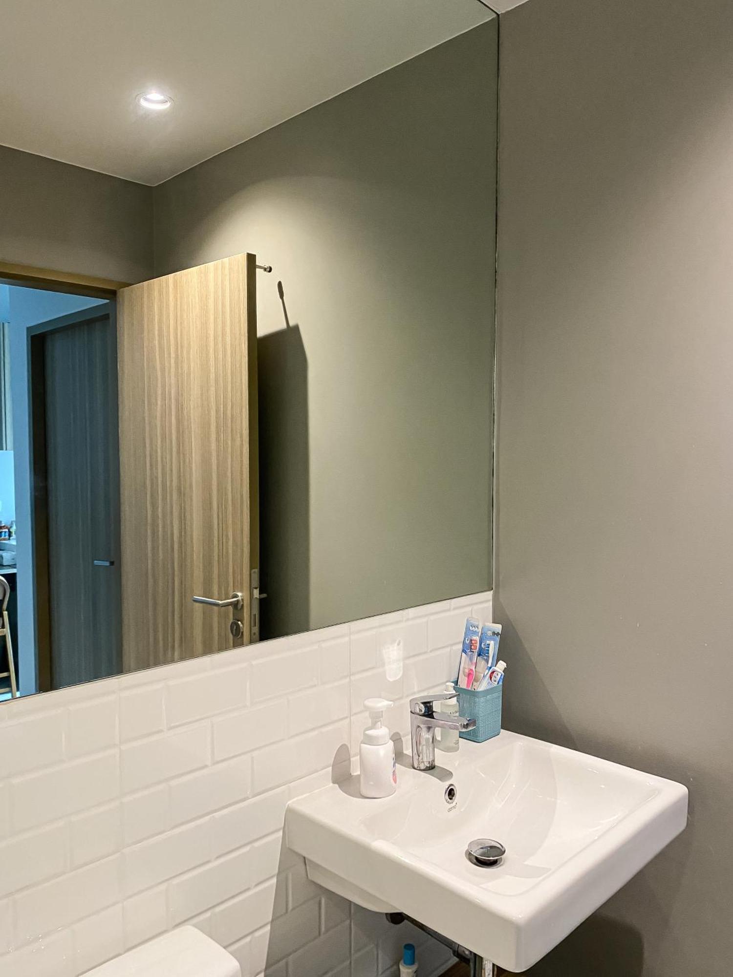 Luxury High Floor With Amenities - Gym, Sauna, Rooftop Garden, Cinema Theater *