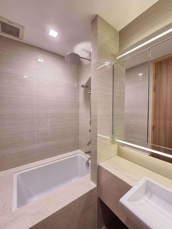 Phrom Phong 1bd Pool,gym,park And Mall Bts * Bangkok