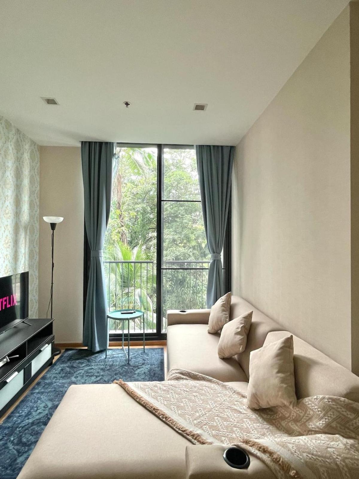 Apartment Phrom Phong 1bd Pool,gym,park And Mall Bts Bangkok
