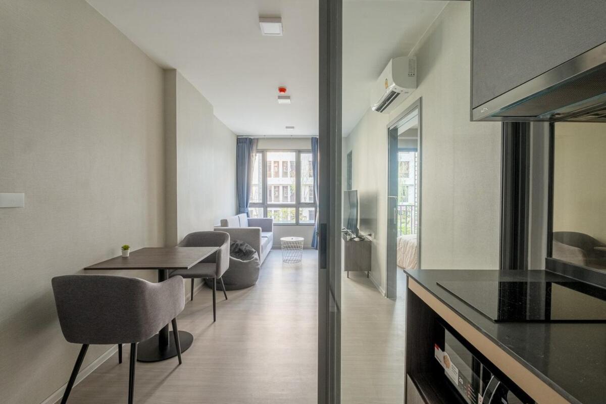 1br - Pool, Gym, Rooftop, Bts, Coworking Space - 10 Min Nana Plaza - - New Building - 24 7 Security Bangkok