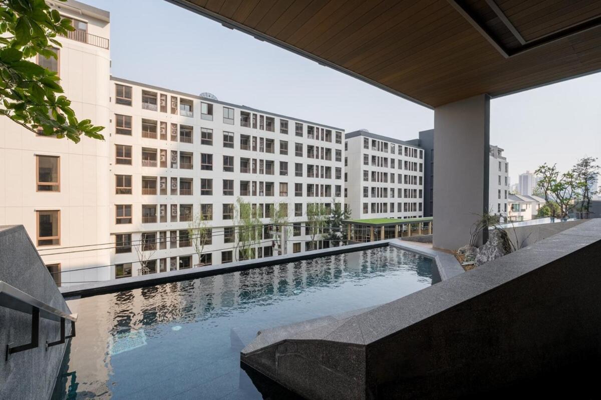 1br - Pool, Gym, Rooftop, Bts, Coworking Space - 10 Min Nana Plaza - - New Building - 24 7 Security Bangkok