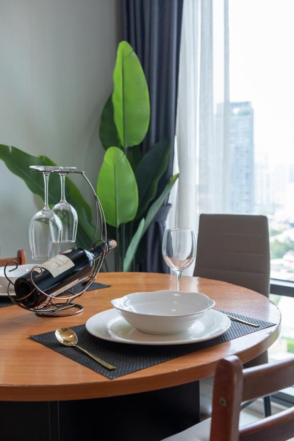 Apartment Luxurious With Train Access Bts Thonglor
