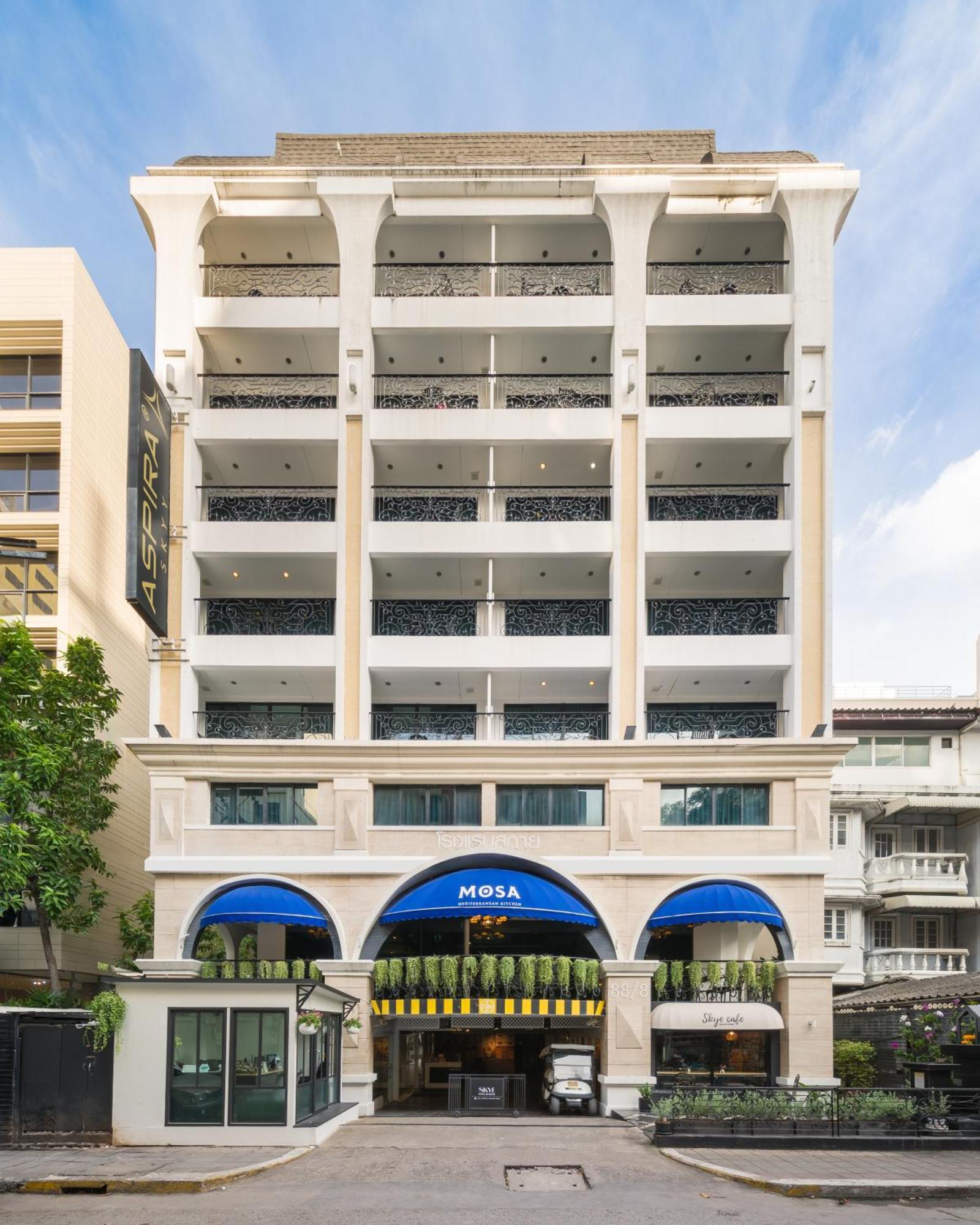 Skye Hotel
