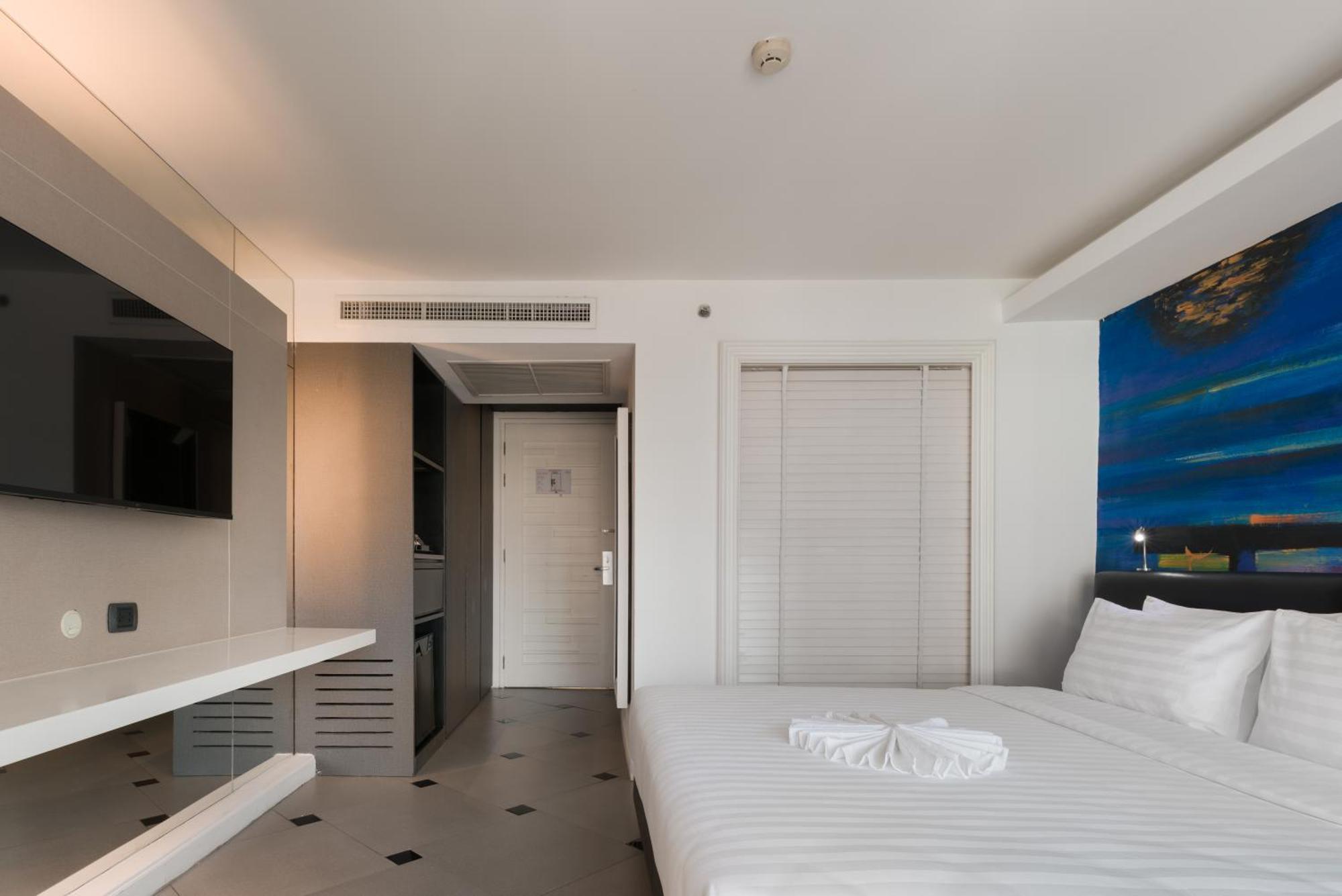 Hotel Skye 3*