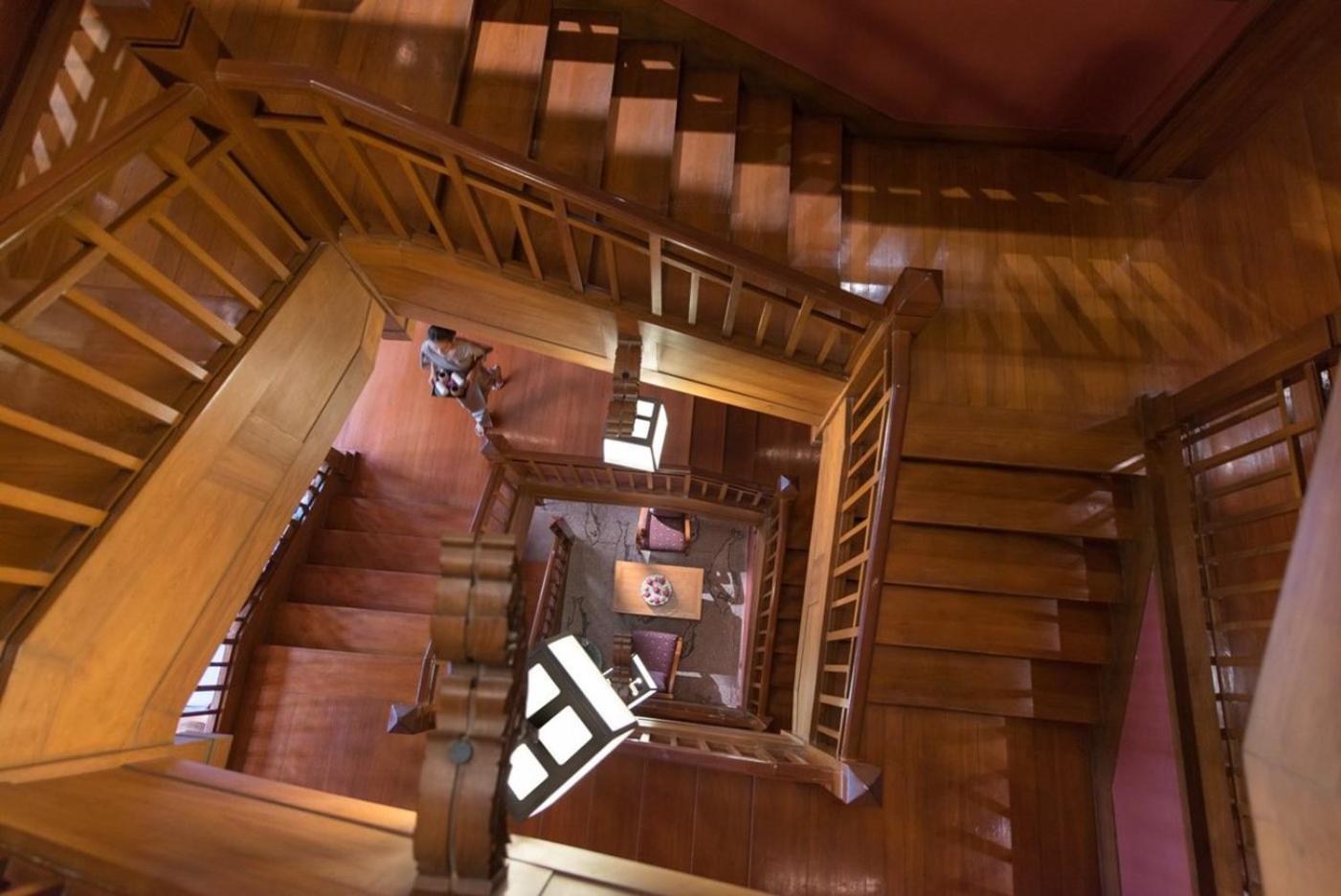Mandarin Oriental, Hotell