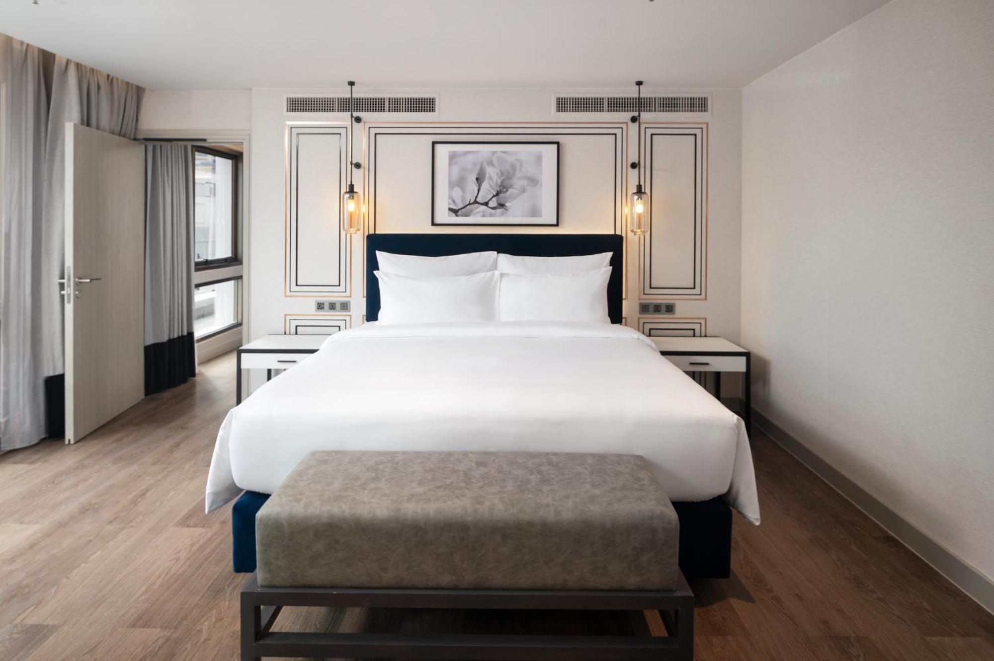 Chateau De Hotel 4*